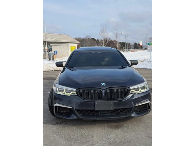 BMW 550 M550I С РЕГИСТРАЦИЯ & АВТО КРЕДИТ - автомобили, коли, обяви за нови и употребявани 3