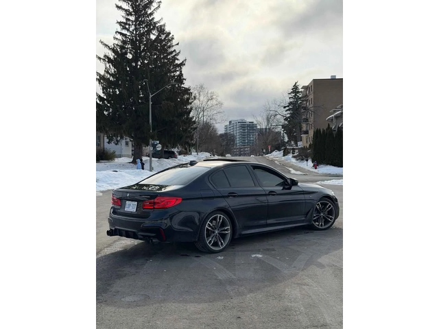 BMW 550 M550I С РЕГИСТРАЦИЯ & АВТО КРЕДИТ - автомобили, коли, обяви за нови и употребявани 4