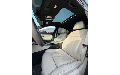 BMW 550 M550I С РЕГИСТРАЦИЯ & АВТО КРЕДИТ - автомобили, коли, обяви за нови и употребявани 9