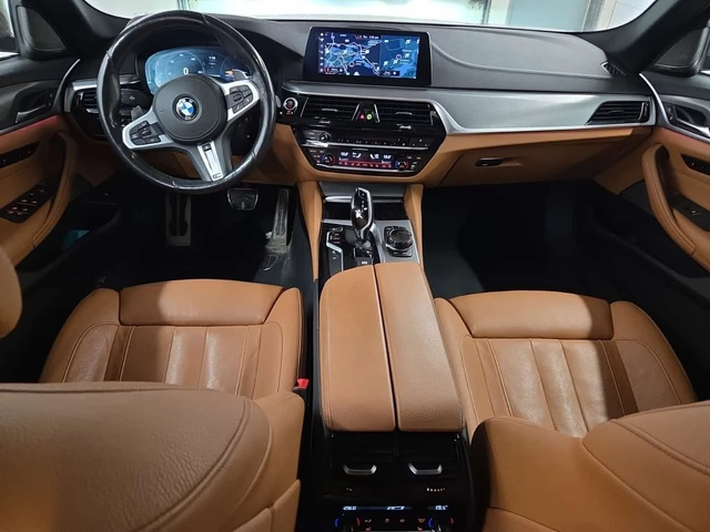 BMW 550 | M550I XDRIVE | 360 | harman kardon | обдухване - автомобили, коли, обяви за нови и употребявани 10