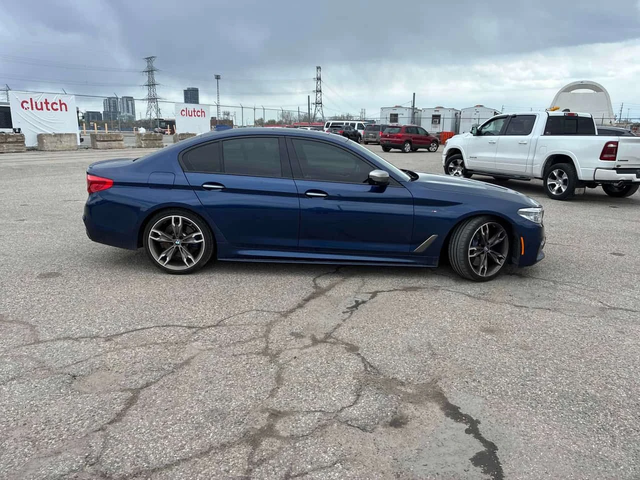 BMW 550 * M550i xDrive * ДИСТРОНИК * 360 * ОБДУХВАНЕ - автомобили, коли, обяви за нови и употребявани 2