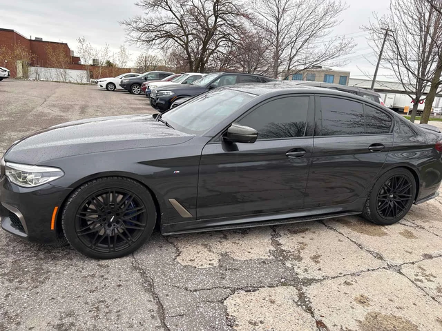 BMW 700 xDrive/ШИБИДАХ/360/ОБДУХВАНЕ/ГУМИ+ ДЖАНТИ - автомобили, коли, обяви за нови и употребявани 2