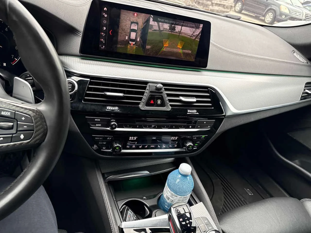 BMW 700 xDrive/ШИБИДАХ/360/ОБДУХВАНЕ/ГУМИ+ ДЖАНТИ - автомобили, коли, обяви за нови и употребявани 8