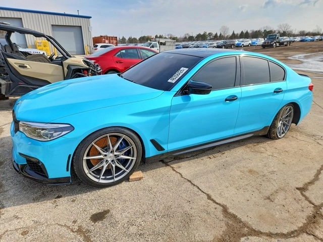 BMW 550 M550XI| B&W DIAMOND| HUD| ВАКУУМ| DISTRONIC - автомобили, коли, обяви за нови и употребявани 2