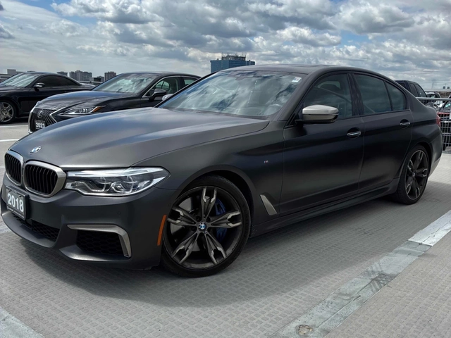 BMW 550 M550i xDrive / CARFAX - автомобили, коли, обяви за нови и употребявани 4
