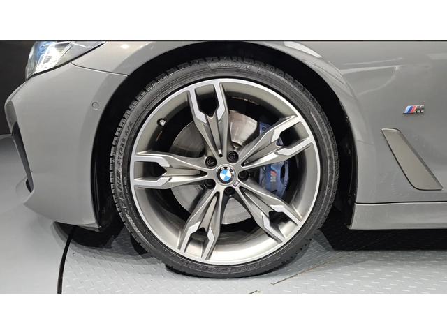 BMW 700 M550 | XDRIVE | B&O | HEAD UP - автомобили, коли, обяви за нови и употребявани 16