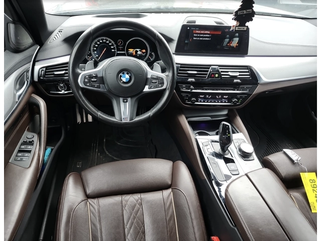 BMW 550 | Full | Soft Close | Massage/Обдух | 360  | - автомобили, коли, обяви за нови и употребявани 9