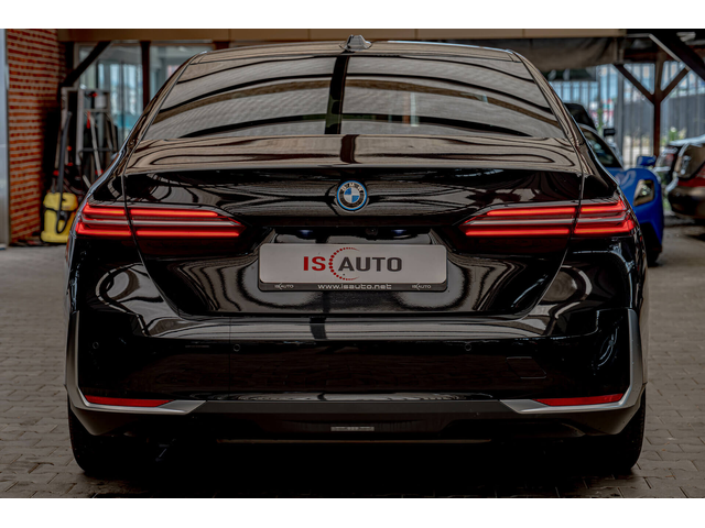 BMW 550 e/xDrive/M-Sport/HuD/Камера/Adaptive Drive - автомобили, коли, обяви за нови и употребявани 3