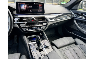BMW 550 M550i xDrive Laser/Head-up/ H/K - автомобили, коли, обяви за нови и употребявани 8