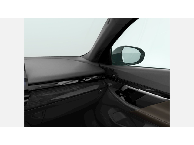 BMW 550e xDrive - автомобили, коли, обяви за нови и употребявани 10