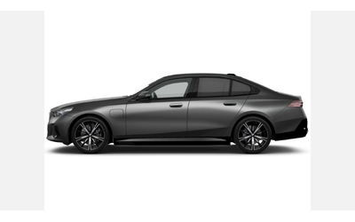 bmw-550e-xdrive-sedan - 2