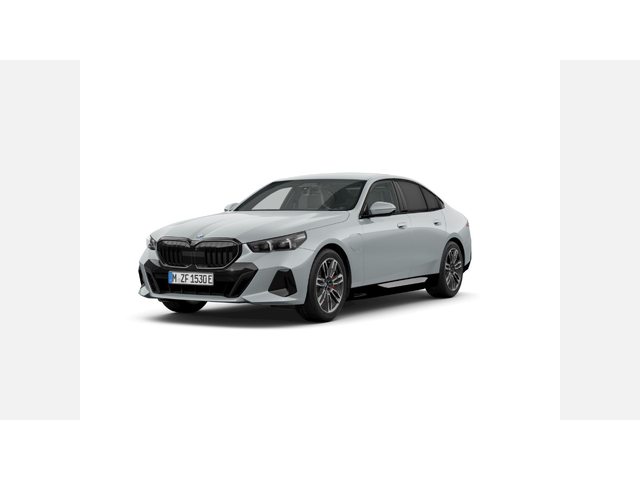 BMW 550e xDrive Sedan - автомобили, коли, обяви за нови и употребявани 1