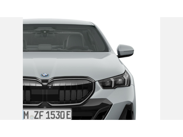 BMW 550e xDrive Sedan - автомобили, коли, обяви за нови и употребявани 5