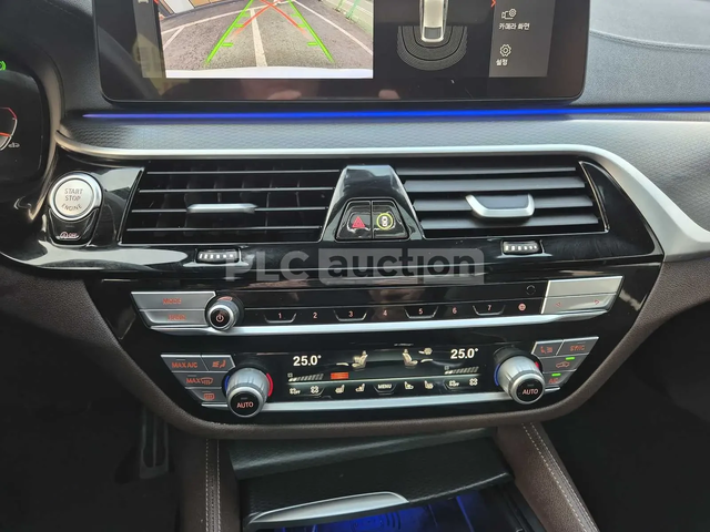 BMW 620 HEAD-UP * ОДБУХВАНЕ * PANO * 360 * KEYLESS - автомобили, коли, обяви за нови и употребявани 8