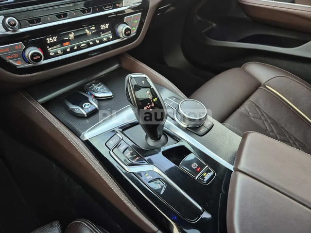 BMW 620 HEAD-UP * ОДБУХВАНЕ * PANO * 360 * KEYLESS - автомобили, коли, обяви за нови и употребявани 9