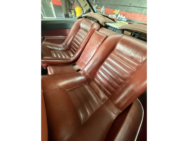 BMW 633 CSi - автомобили, коли, обяви за нови и употребявани 9