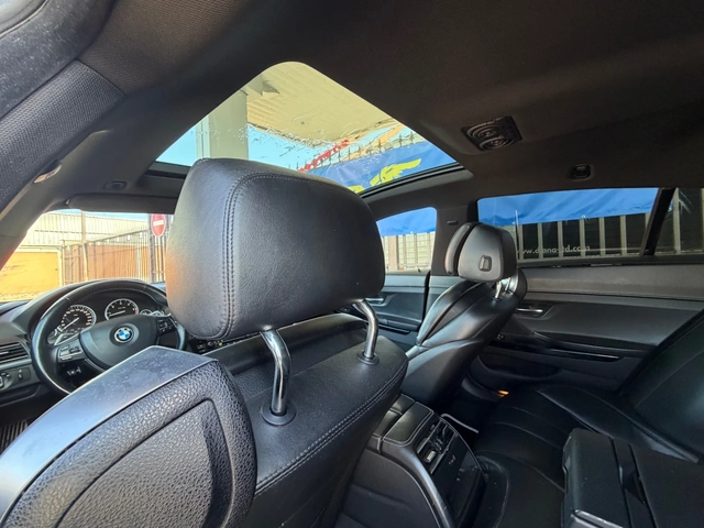BMW 640 БАРТЕР* LASSER* ВАКУМ* ПАНОРАМА* HeadUP* KeylessGO - автомобили, коли, обяви за нови и употребявани 9