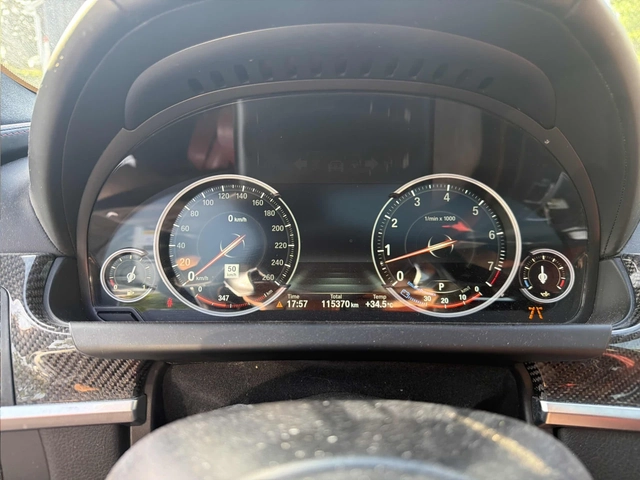 BMW 700 HARMON* M* DIGITAL* HUD* - автомобили, коли, обяви за нови и употребявани 7