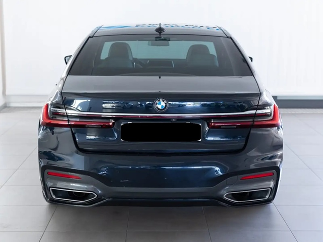 BMW 700 730d xDrive M-Pack - автомобили, коли, обяви за нови и употребявани 3