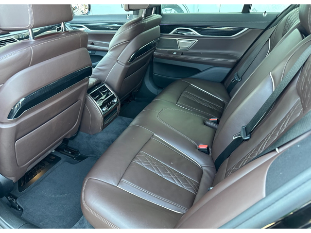 BMW 700 730d xDrive M-Sport - автомобили, коли, обяви за нови и употребявани 6