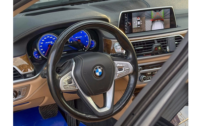 BMW 700 740d xDrive - автомобили, коли, обяви за нови и употребявани 6