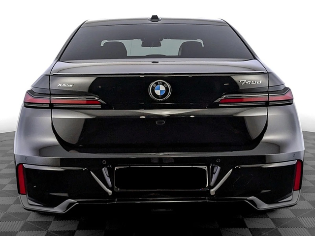 BMW 700 740d xDrive M-Pack - автомобили, коли, обяви за нови и употребявани 4