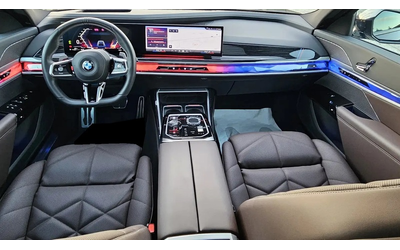 BMW 700 740d xDrive M-Pack - автомобили, коли, обяви за нови и употребявани 8
