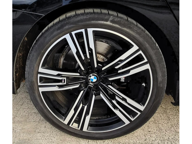 BMW 700 740d xDrive M-Sport - автомобили, коли, обяви за нови и употребявани 3