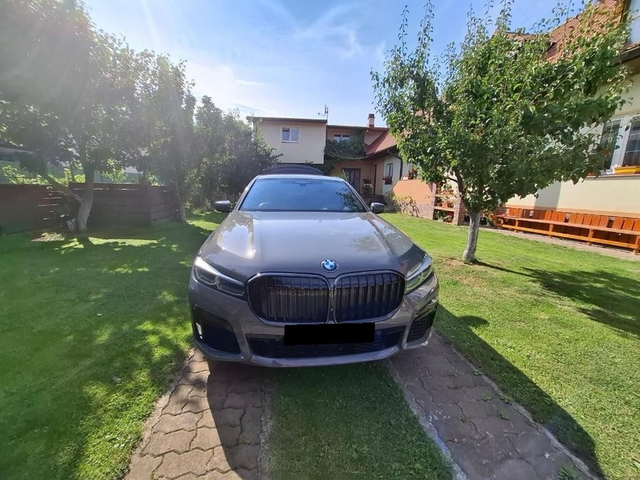 BMW 700 740d xDrive M-Sport - автомобили, коли, обяви за нови и употребявани 2