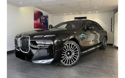 bmw-700-750e-plug-in-hybrid-xdrive - 0