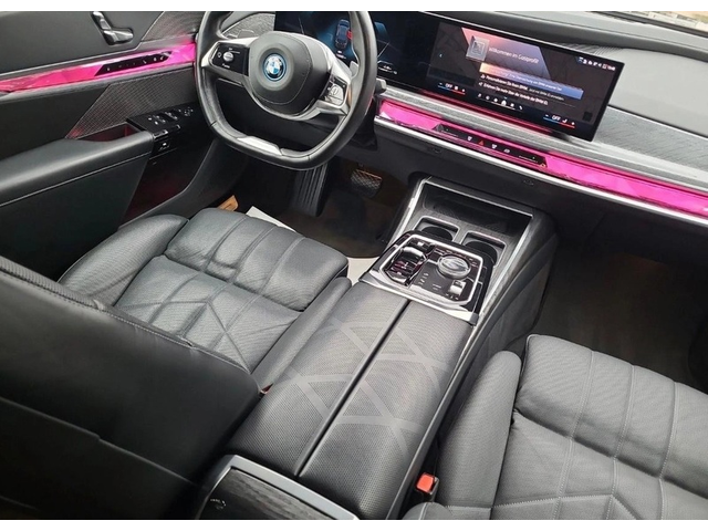 BMW 700 750e xDrive - автомобили, коли, обяви за нови и употребявани 4