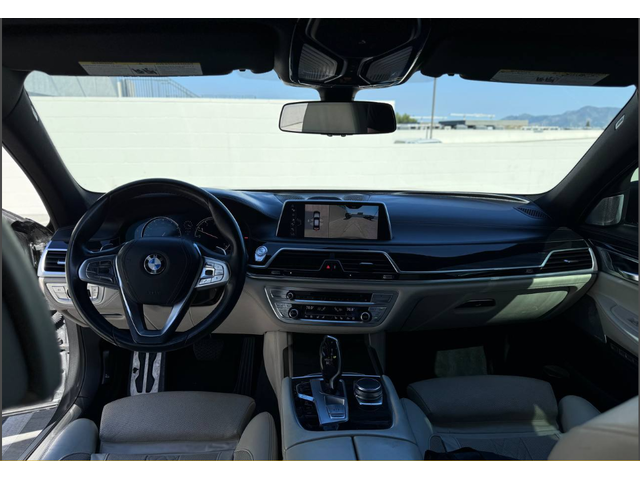 BMW 700 750i xDrive M SPORT LINE - автомобили, коли, обяви за нови и употребявани 12