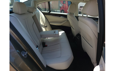 BMW 700 D X-DRIVE LUXURY LINE EURO 6B - автомобили, коли, обяви за нови и употребявани 10