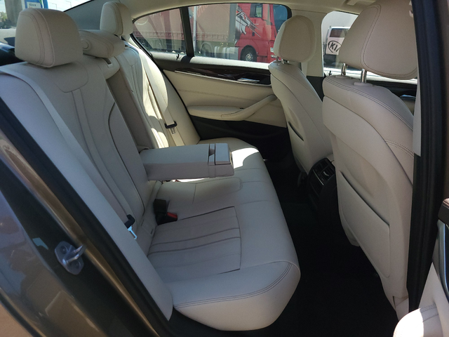 BMW 700 D X-DRIVE LUXURY LINE EURO 6B - автомобили, коли, обяви за нови и употребявани 10