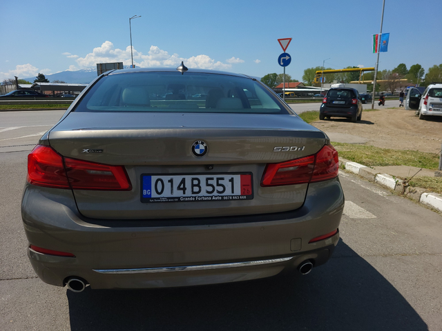 BMW 700 D X-DRIVE LUXURY LINE EURO 6B - автомобили, коли, обяви за нови и употребявани 5