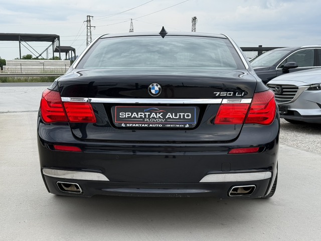 BMW 700 i* 2013г.* LONG* 188.000KM* Топ Състояние* FULL MAX - автомобили, коли, обяви за нови и употребявани 4