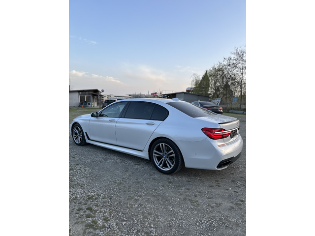 BMW 700 i Long M-pack Nappa Carbon Core - автомобили, коли, обяви за нови и употребявани 4
