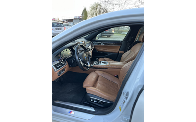 BMW 700 i Long M-pack Nappa Carbon Core - автомобили, коли, обяви за нови и употребявани 6