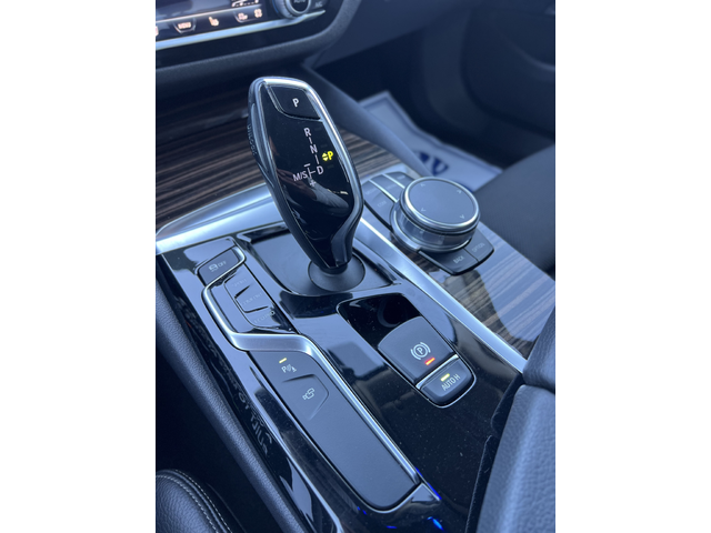 BMW 700 i XDRIVE 340к.с. FULL - автомобили, коли, обяви за нови и употребявани 10