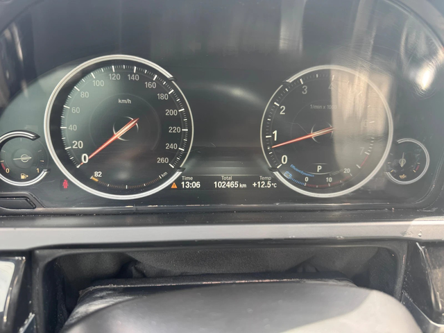 BMW 700 Li Xdrive - автомобили, коли, обяви за нови и употребявани 5