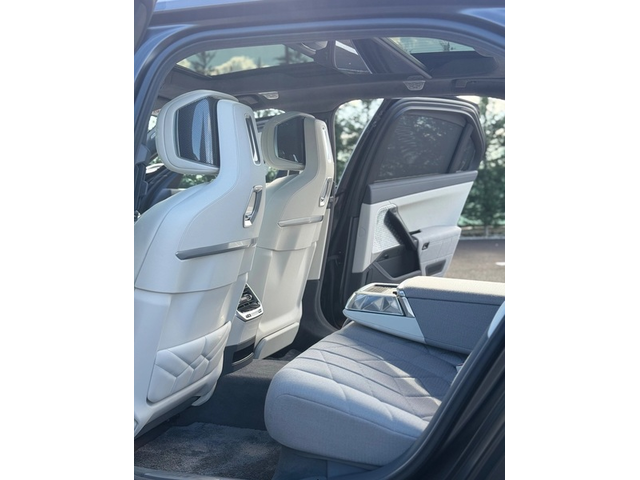 BMW 700 M760e Plug-in Hybrid xDrive - автомобили, коли, обяви за нови и употребявани 11