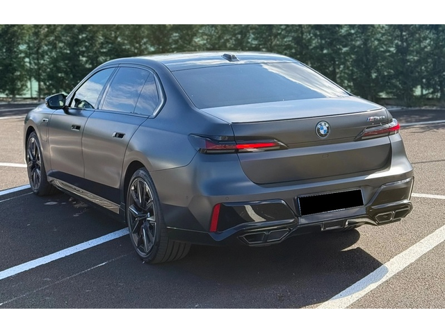 BMW 700 M760e Plug-in Hybrid xDrive - автомобили, коли, обяви за нови и употребявани 3