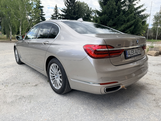 BMW 700 xDrive/Доказуем Пробег/Първи собственик/FULL - автомобили, коли, обяви за нови и употребявани 5