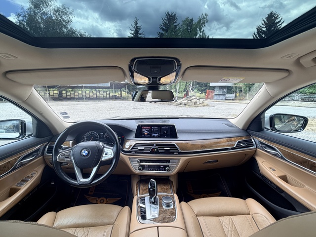 BMW 700 xDrive/Доказуем Пробег/Първи собственик/FULL - автомобили, коли, обяви за нови и употребявани 9