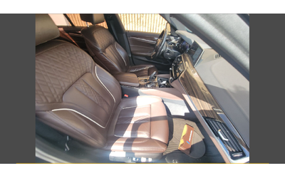 BMW 700 XDRIVE M SPORT LINE - автомобили, коли, обяви за нови и употребявани 7