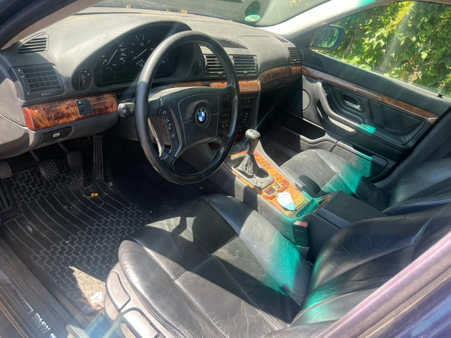 BMW 728 - автомобили, коли, обяви за нови и употребявани 2