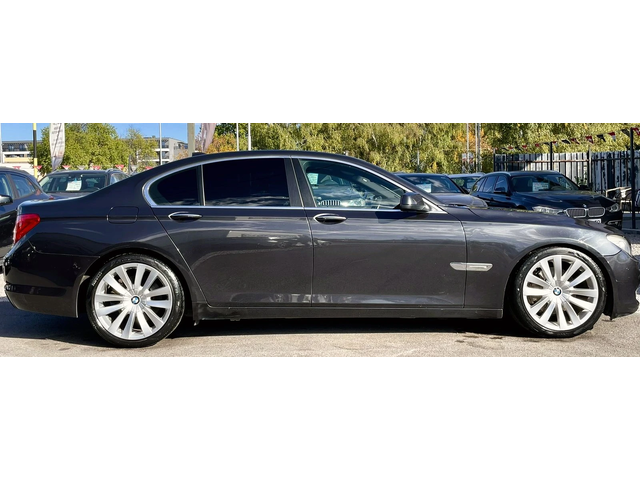 BMW 730 3.0D 245HP REIHE ШИБЕДАХ КАМЕРА - автомобили, коли, обяви за нови и употребявани 3