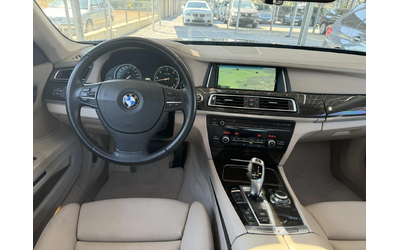 BMW 730 d X-Drive* Facelift* ПЕРФЕКТЕН* - автомобили, коли, обяви за нови и употребявани 12