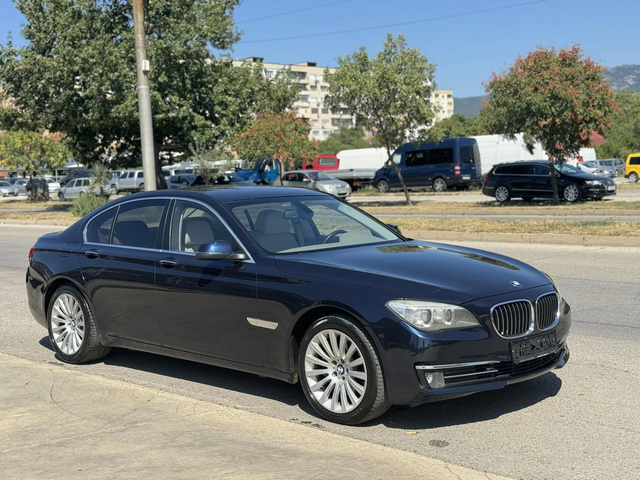 BMW 730 d X-Drive* Facelift* ПЕРФЕКТЕН* - автомобили, коли, обяви за нови и употребявани 6