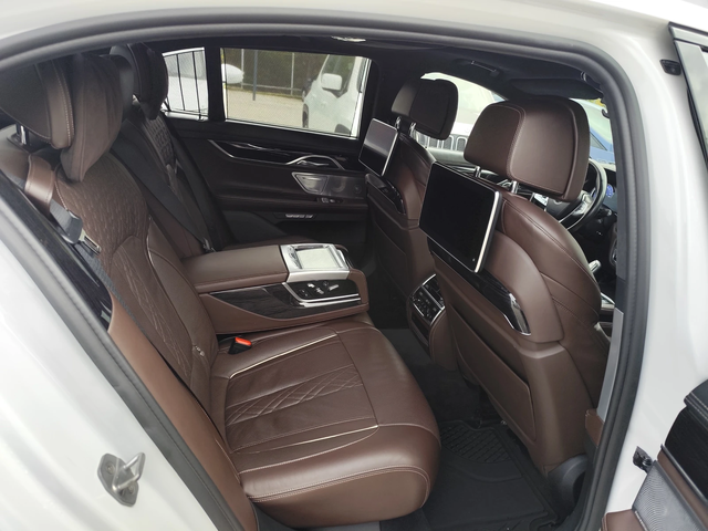 BMW 730 XDRIVE* M-PAKET* - автомобили, коли, обяви за нови и употребявани 12